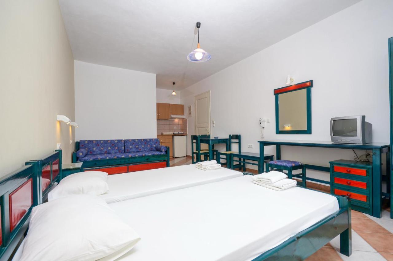 Hotel Fanis Agia Anna  Екстер'єр фото