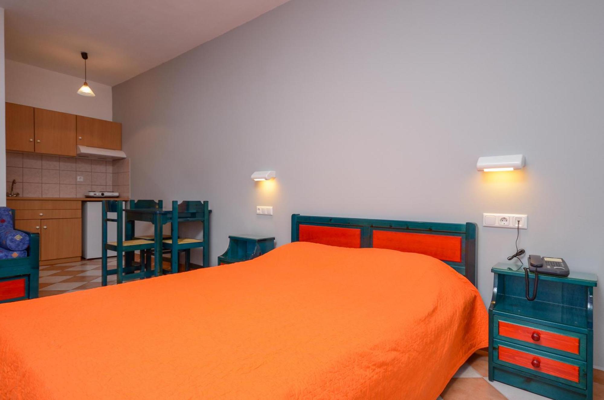 Hotel Fanis Agia Anna  Екстер'єр фото