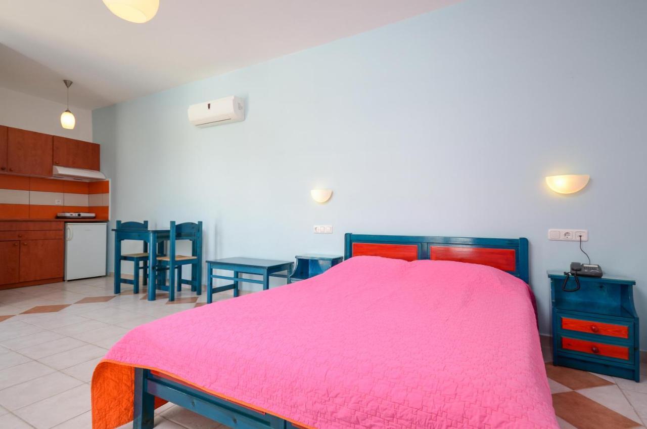 Hotel Fanis Agia Anna  Екстер'єр фото
